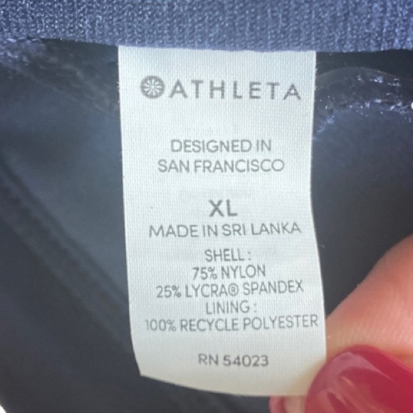 Athleta High Neck Keyhole Bikini Top XL NWT - Picture 6 of 9